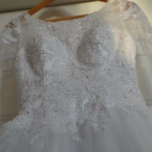 wedding dress